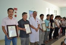 Lễ tiếp nhận và trao bảng tấm lòng vàng cho các nhà tài trợ cho Bếp ăn từ thiện Bệnh viện Ung thư Đà Nẵng