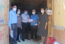 Trao kinh phí hỗ trợ chữa bệnh cho Phụ nữ và trẻ em bị bệnh hiểm nghèo quận Sơn Trà
